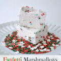Funfetti Marshmallows by www.crazyforcrust.com #marshmallow #funfetti #Christmas