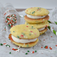 Funfetti sandwich cookies10 words