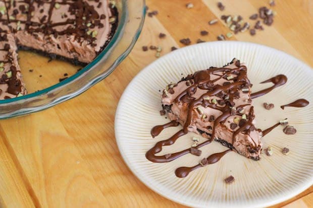 Skinny-Frozen-Mint-Chocolate-Pie-12