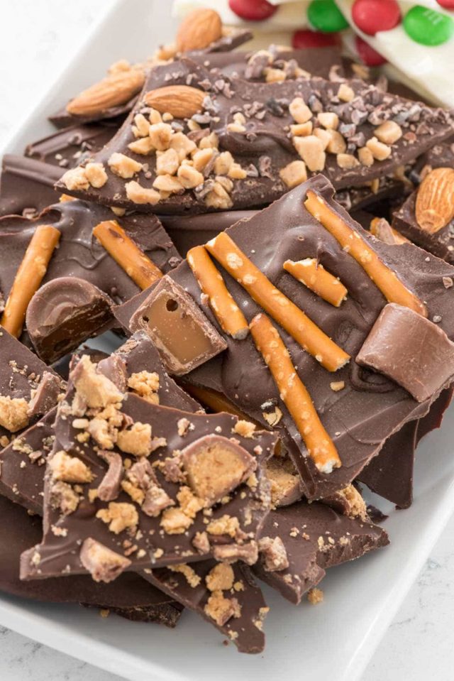 With chocolate bark, you can mix ingredients, choose your toppings and enjoy it.