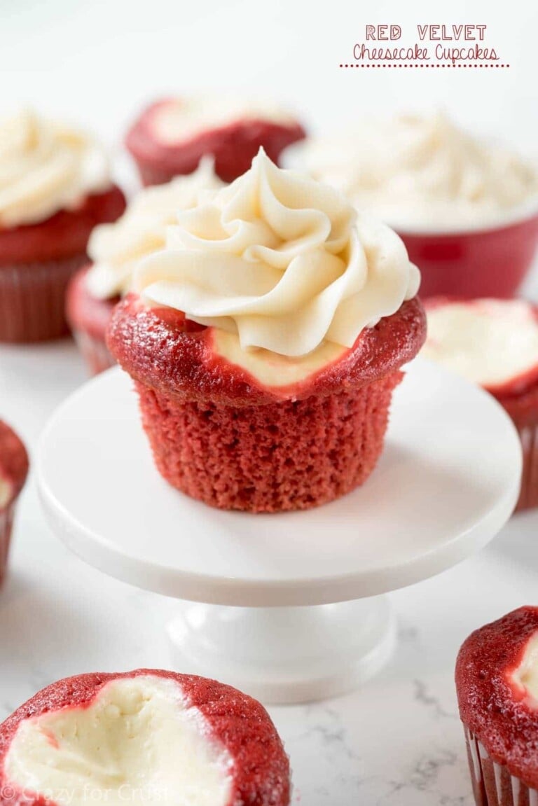 Red Velvet Cheesecake Cupcakes - Mothers Day Cake Ideas