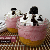 blackberry cream pie in a jar