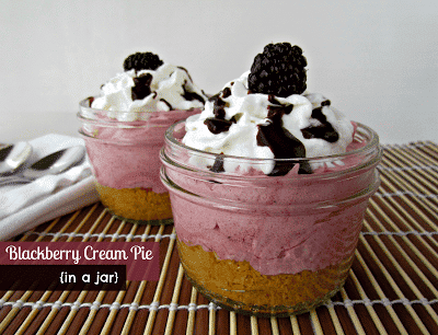blackberry cream pie in a jar