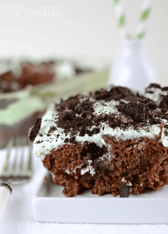 Chocolate-Mint-Poke-Cake