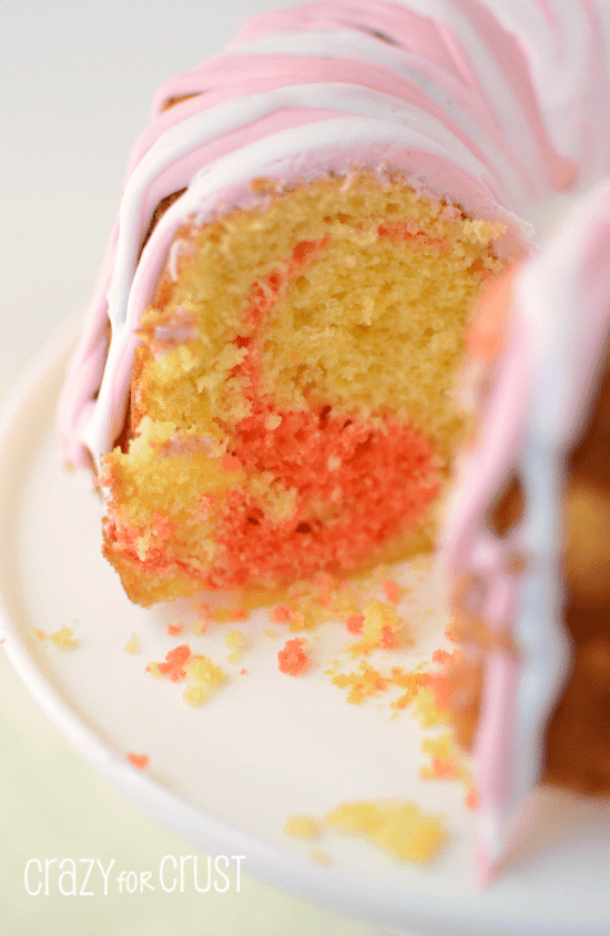 Strawberry bundt cake recipe with strawberry swirl