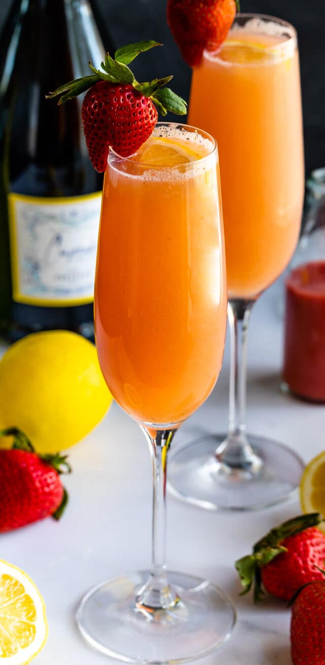 glass of lemon strawberry mimosa