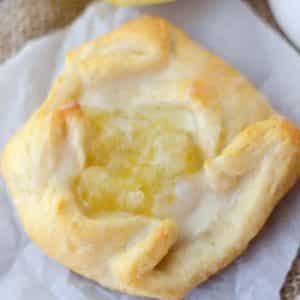 Close up of Easy-lemon-cream-danish-