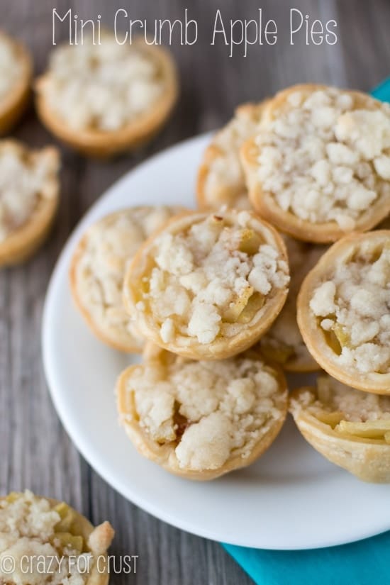 Mini Crumb Apple Pies (1 of 5)w