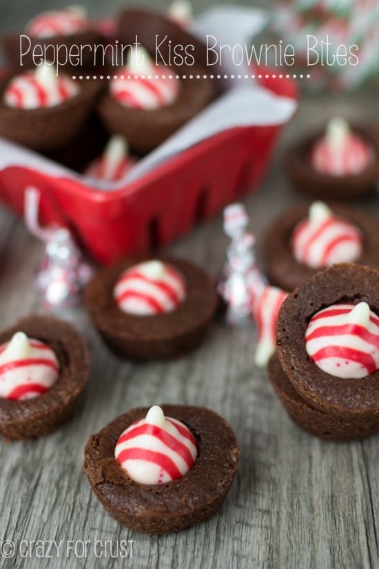 Peppermint Kiss Brownie Bites with title
