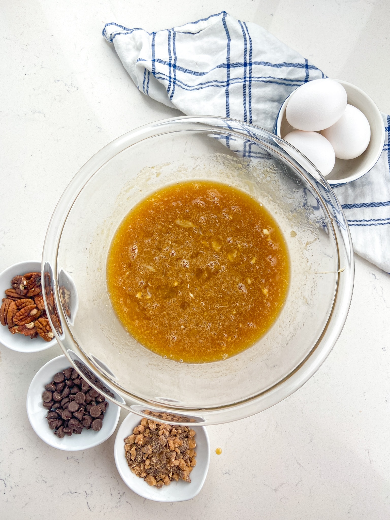 bowl of pecan pie filling