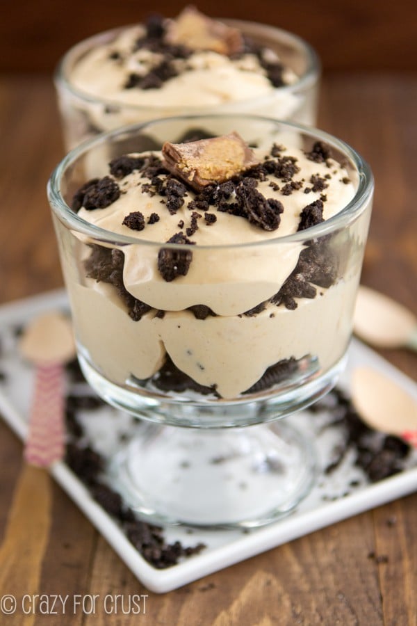 This Peanut Butter Oreo Trifle is rich, indulgent, and one of the best desserts ever!