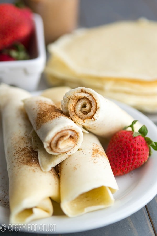 Cinnamon Sugar Pancake Rolls - the perfect grab and go pancake breakfast!