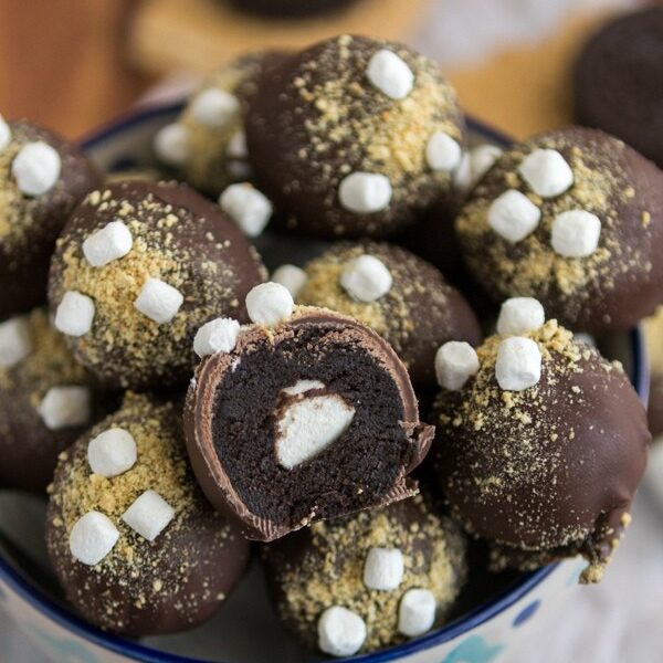 S'more Oreo Truffles (teacher appreciation printables) - Crazy for Crust