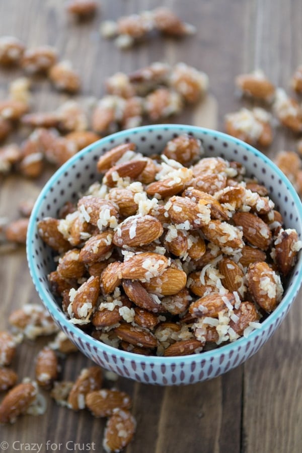 Coconut Almonds - an easy snack with only 3 ingredients!