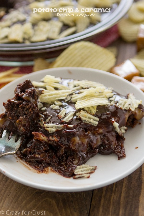 Potato Chip Caramel Brownie Pie is the ultimate recipe! Brownie Pie topped with caramel and chocolate ganache and potato chips for the best salty sweet combination ever! 