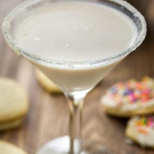 This Sugar Cookie Martini is the perfect signature drink for your next Christmas party!