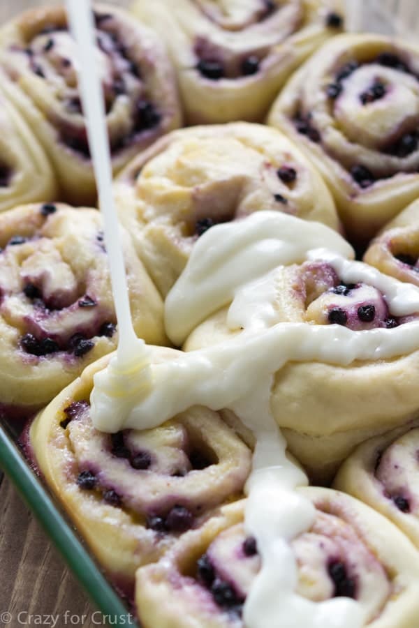 Lemon Blueberry Sweet Rolls (11 of 6)