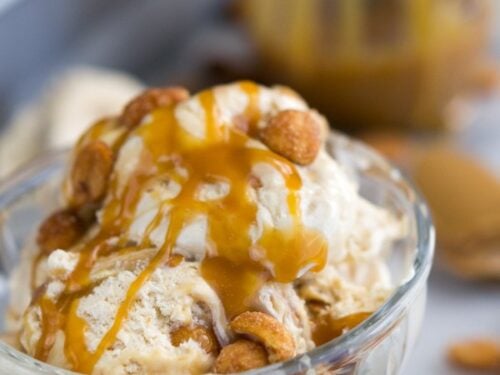Caramel crunch ice-cream balls