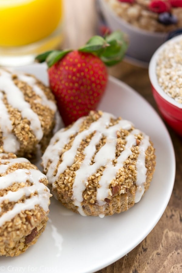 Cinnamon Roll Baked Oatmeal