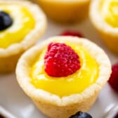 cookie cup with lemon curd and raspberry