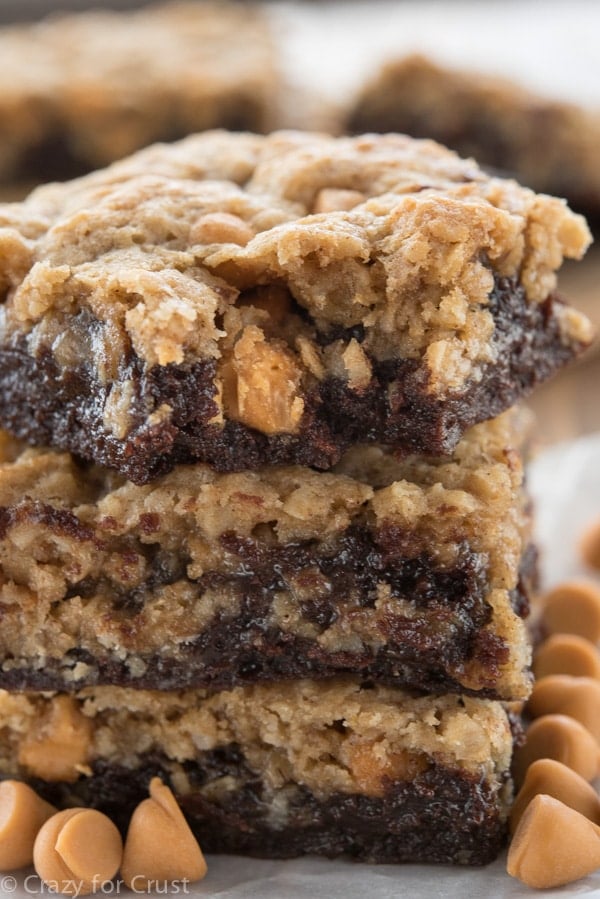 Oatmeal Scotchie Brookies: Brownies topped with Oatmeal Scotchie Cookies!