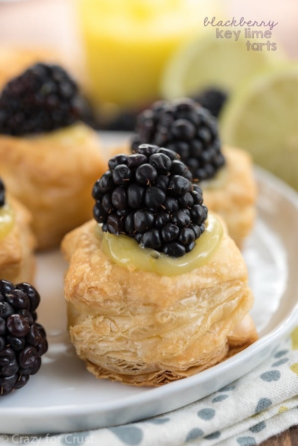 Blackberry Key Lime Tarts - an easy 3 ingredient recipe that's perfect for a party!