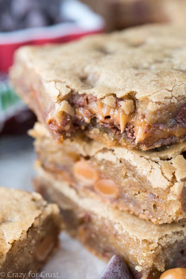 Caramel Milky Way Blondies - the BEST blondie recipe!