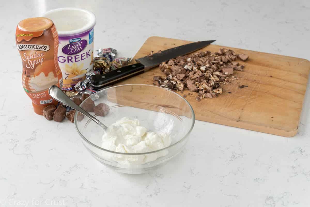 3 ingredient Candy Dip (1 of 7)