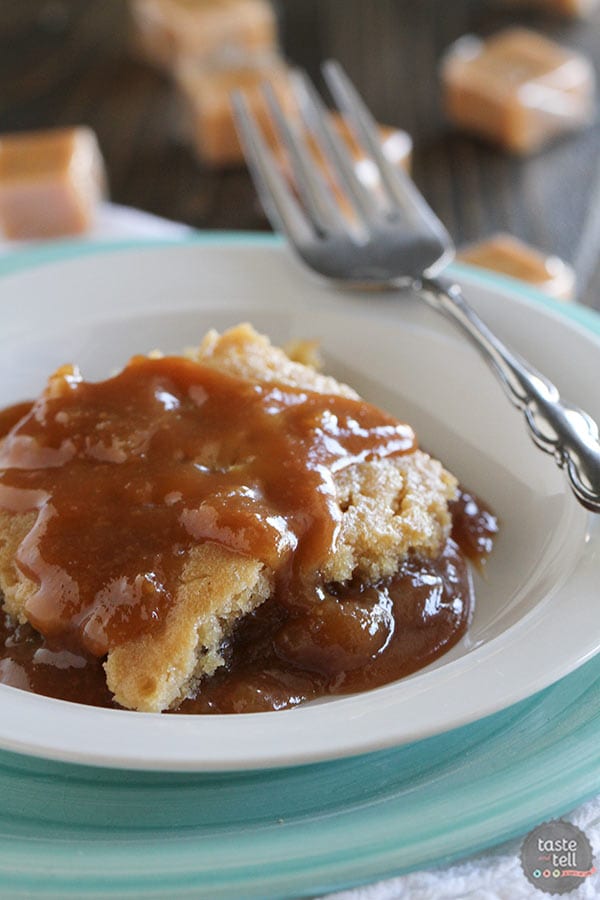 Gooey-Slow-Cooker-Caramel-Blondies-tasteandtellblog.com-1