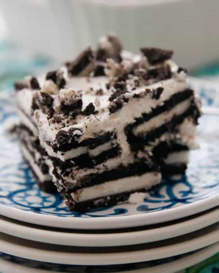 Oreo-Icebox-cake-cut-33c