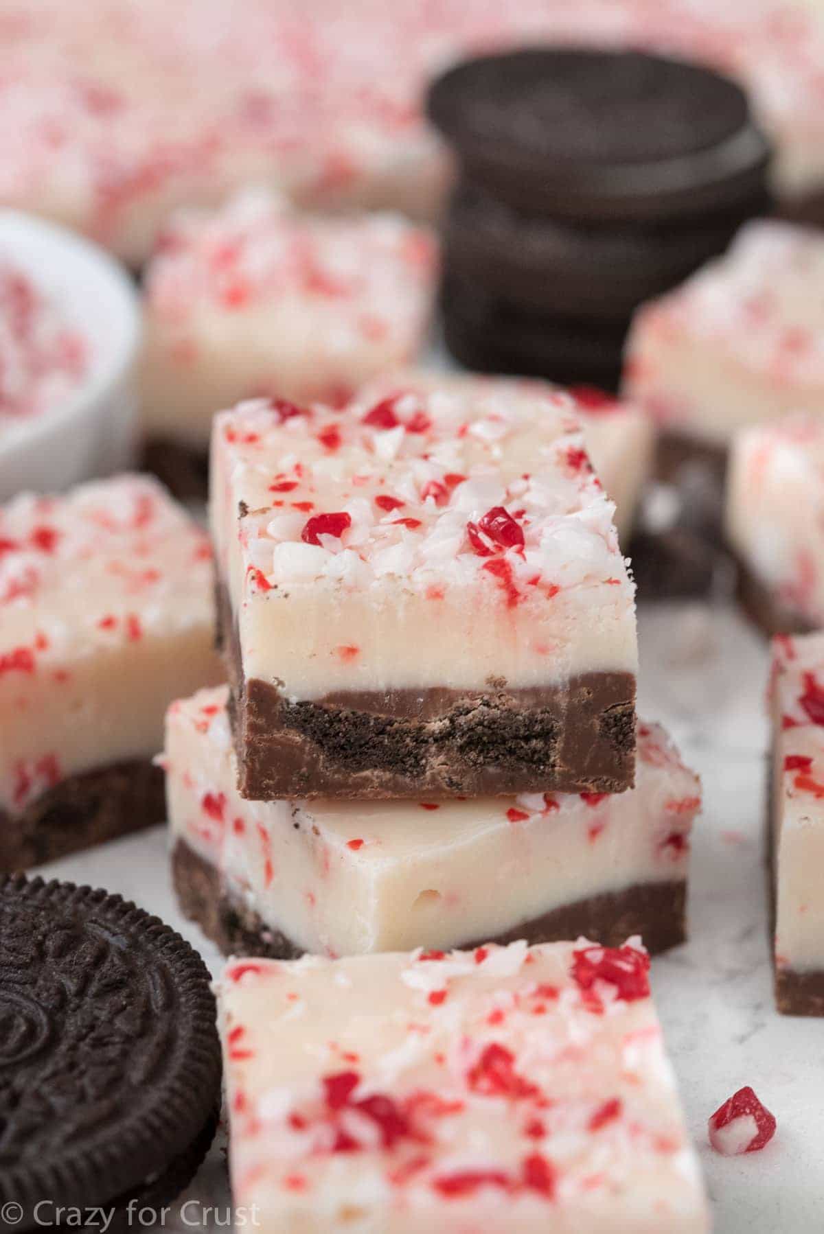 Easy Oreo Peppermint Bark Fudge