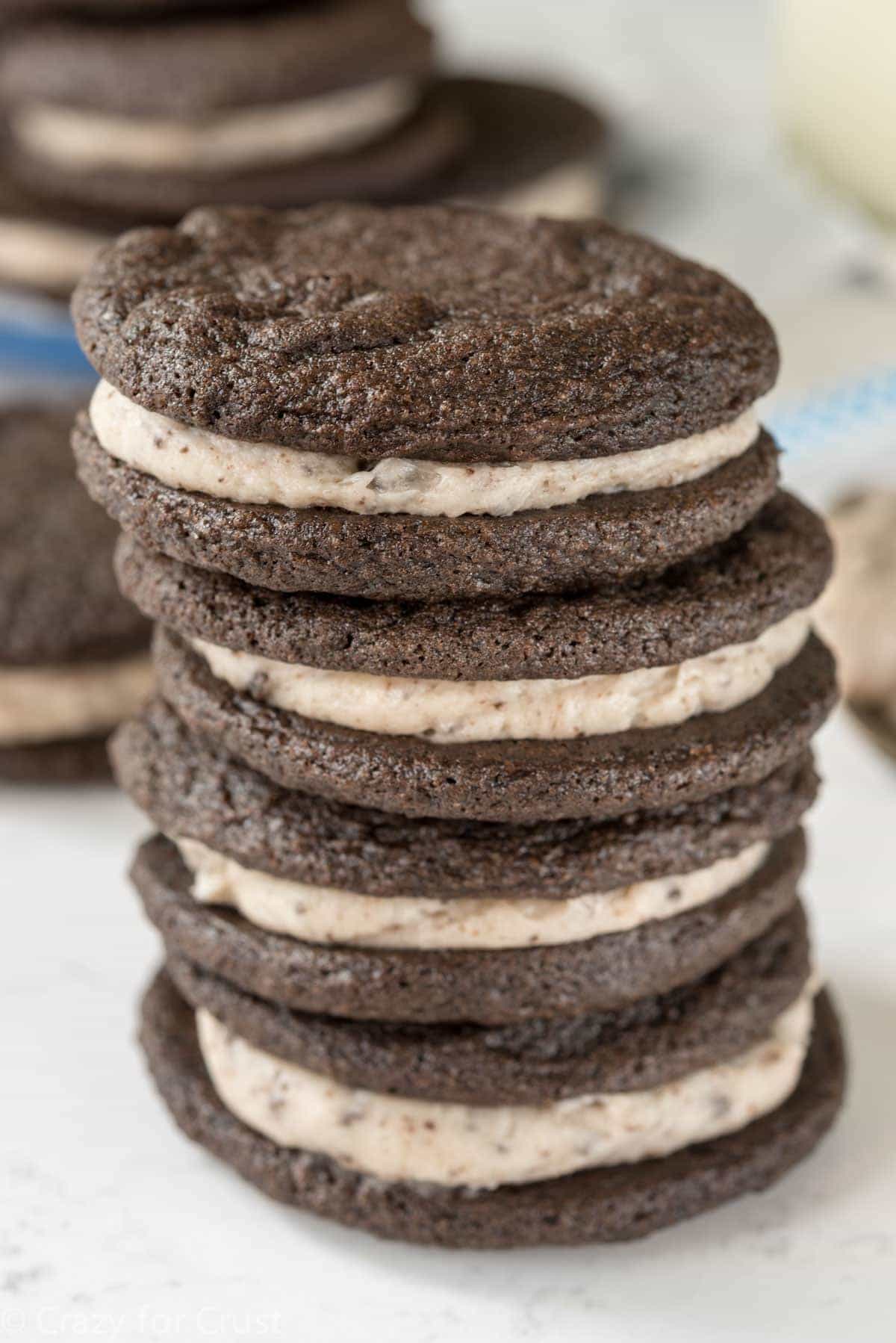 Homemade Cookies 'n Cream Oreos - this easy recipe is completely from scratch! Make soft homemade Oreos and fill them with a cookies 'n cream filling!