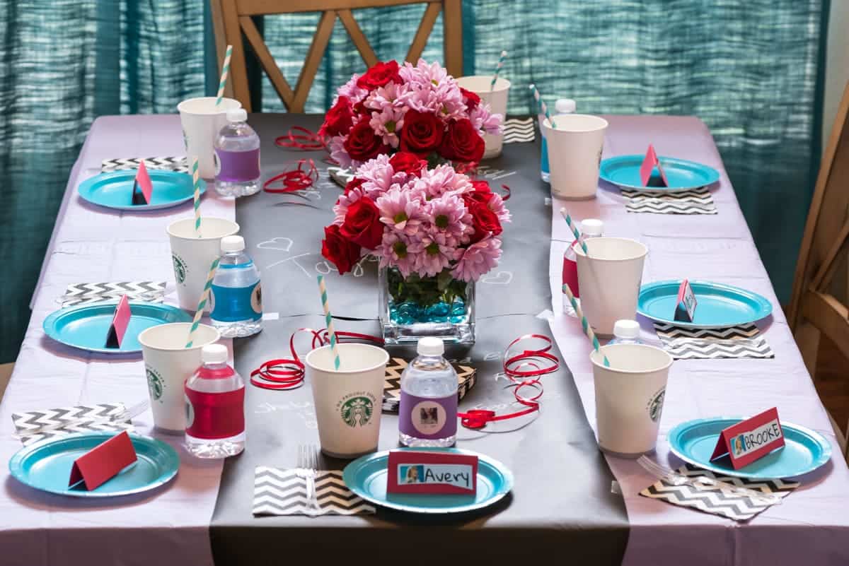 Taylor Swift Birthday Party table decor