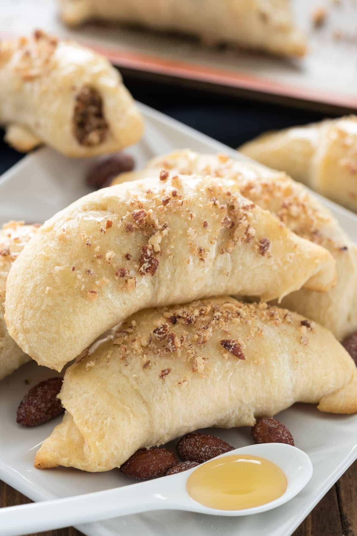 Almond Baklava Croissants Recipe - an easy brunch recipe with only 4 ingredients.