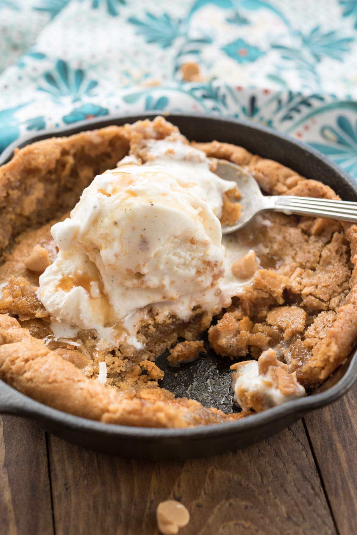 Small Batch Skillet Blondie - this easy blondie recipe is made for two! It mixes up in just a few minutes and is baked in a small pan or cast iron skillet. Top with ice cream for a single serve dessert!