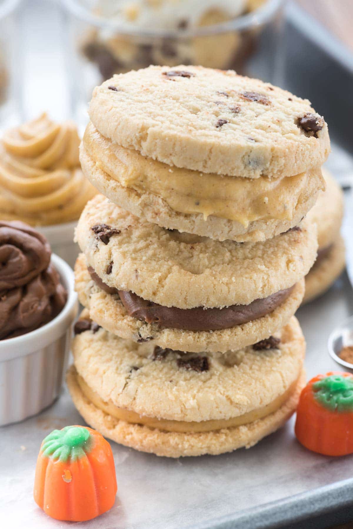 Make Shortbread Cookie Sandwiches with Pumpkin Spice Cream Cheese Frosting and Mocha Frosting! It's an easy dessert recipe for any occasion!