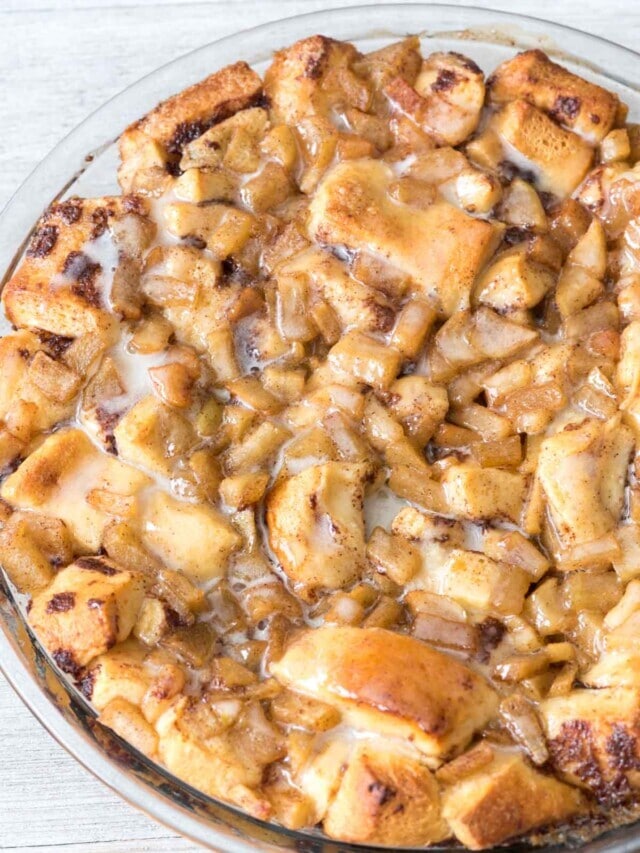Apple Fritter Cinnamon Roll Bake
