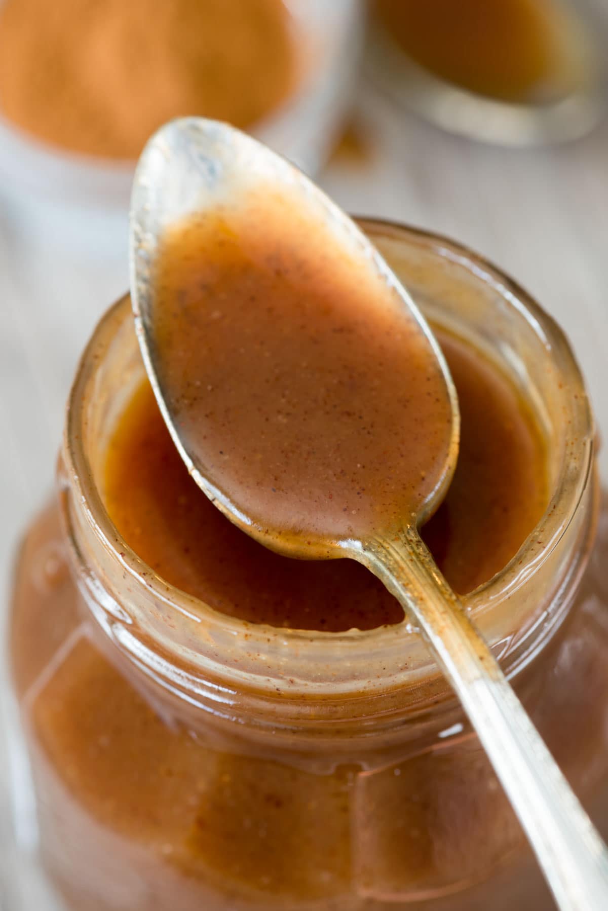 Easy Homemade Cinnamon Caramel Sauce Recipe - this caramel has just 5 ingredients and is so silky smooth and rich with the flavor of cinnamon!