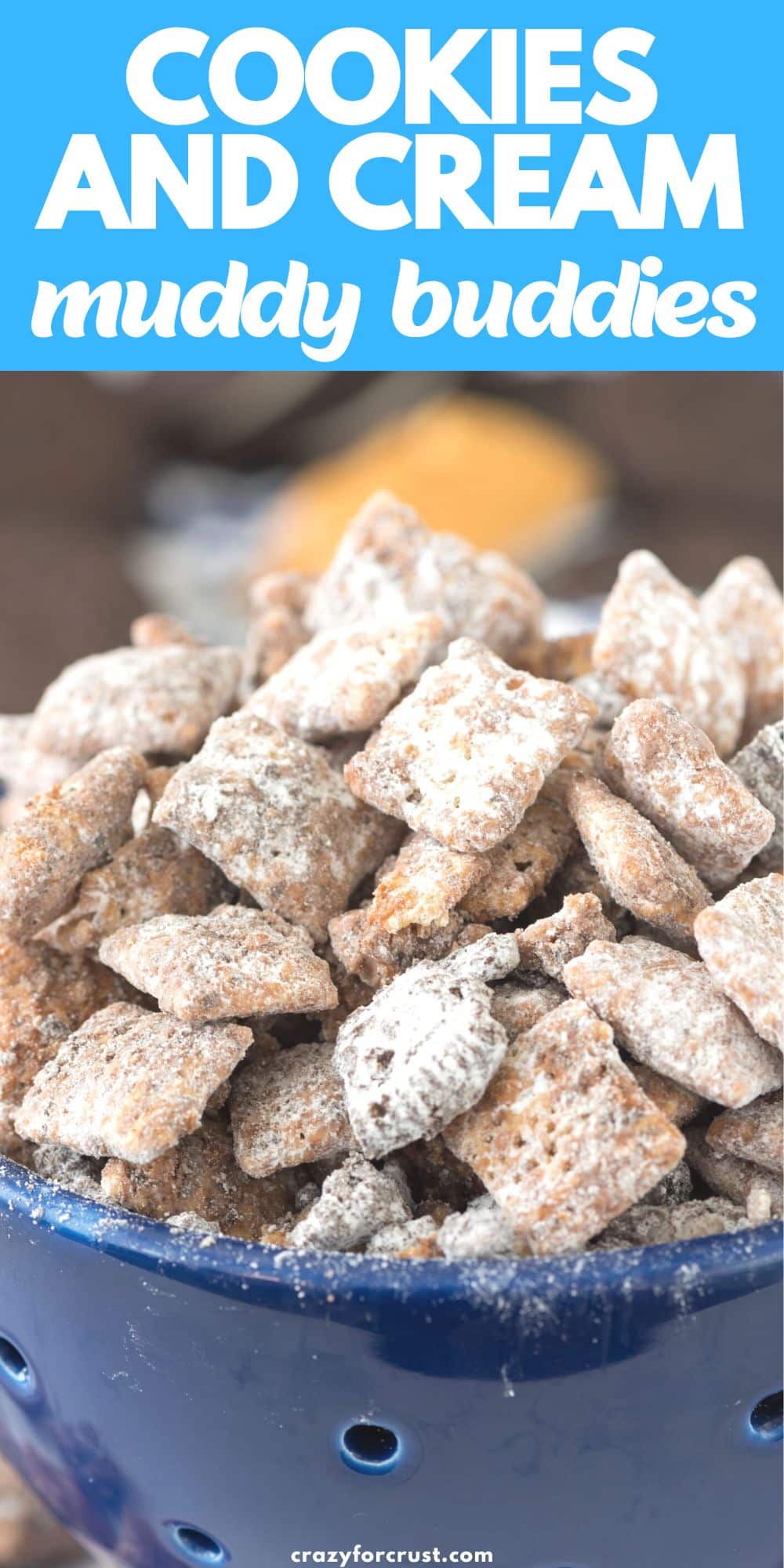 bowl of muddy buddies with Oreos