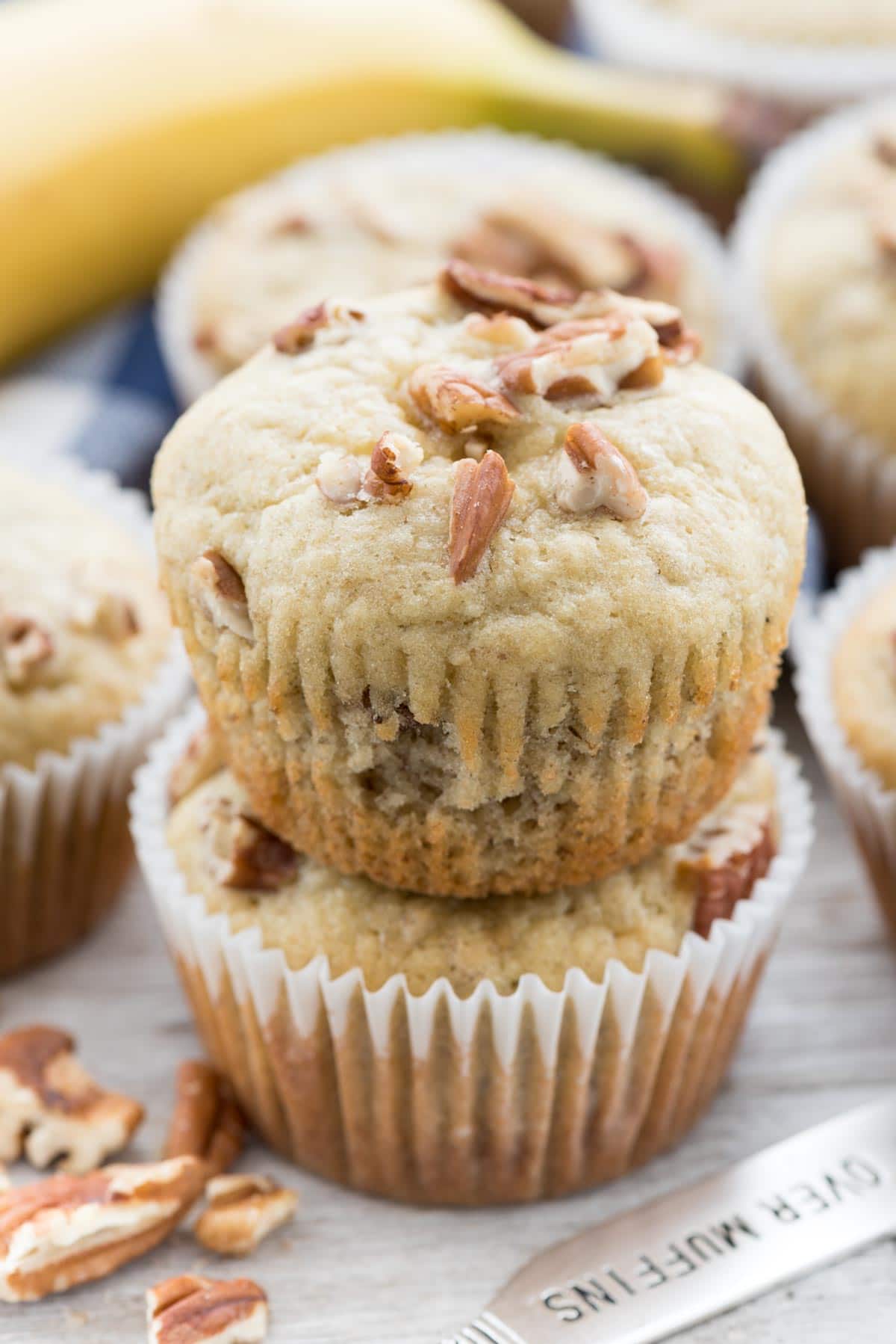 Cream Cheese Banana Muffins - this EASY banana muffin recipe is my favorite and it's FULL of a sweet cream cheese mixture! Everyone loves these muffins!