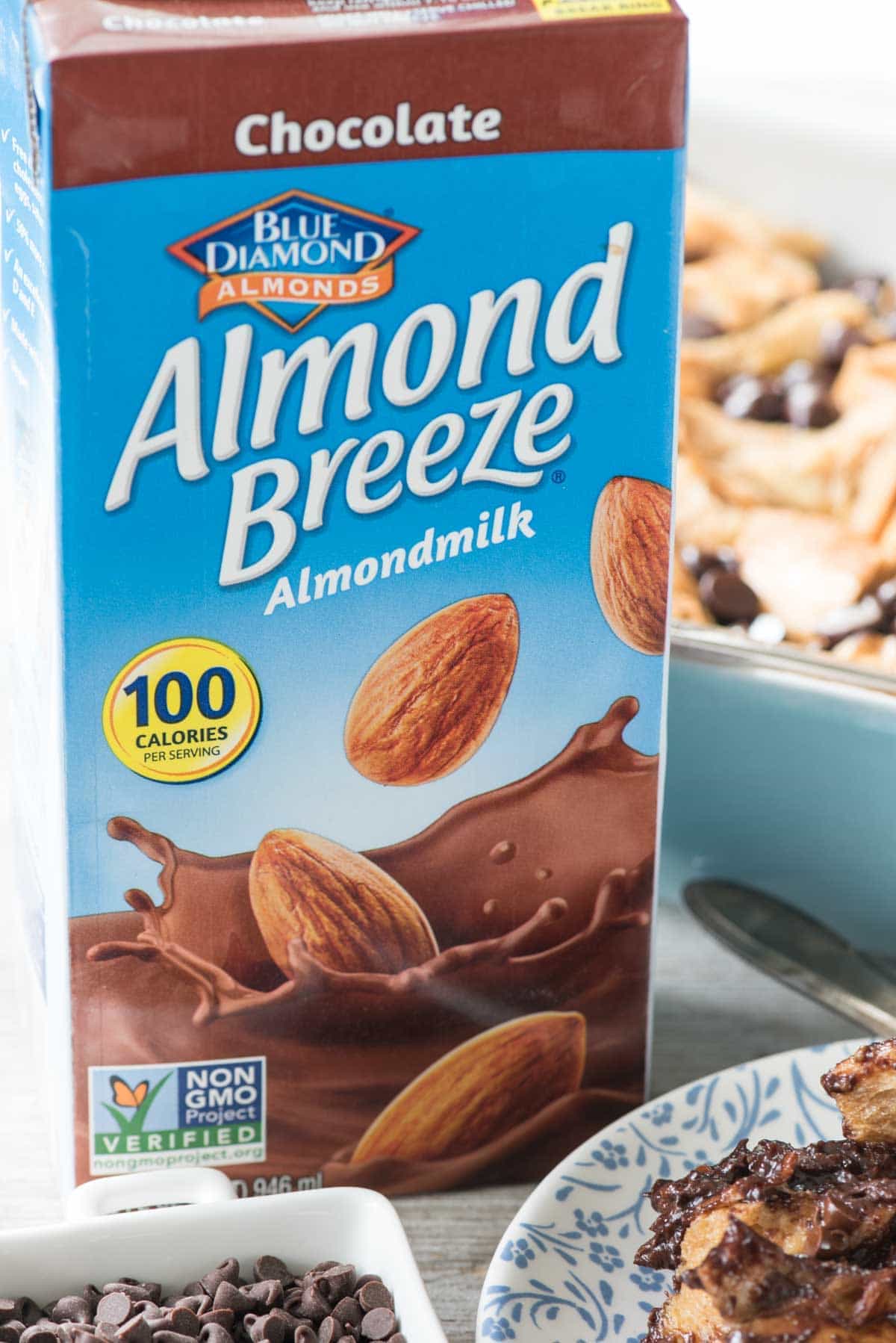 Chocolate Almond Breeze Almondmilk