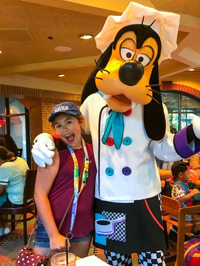 Jordan and Goofy - Disneyland Goofy's Kitchen