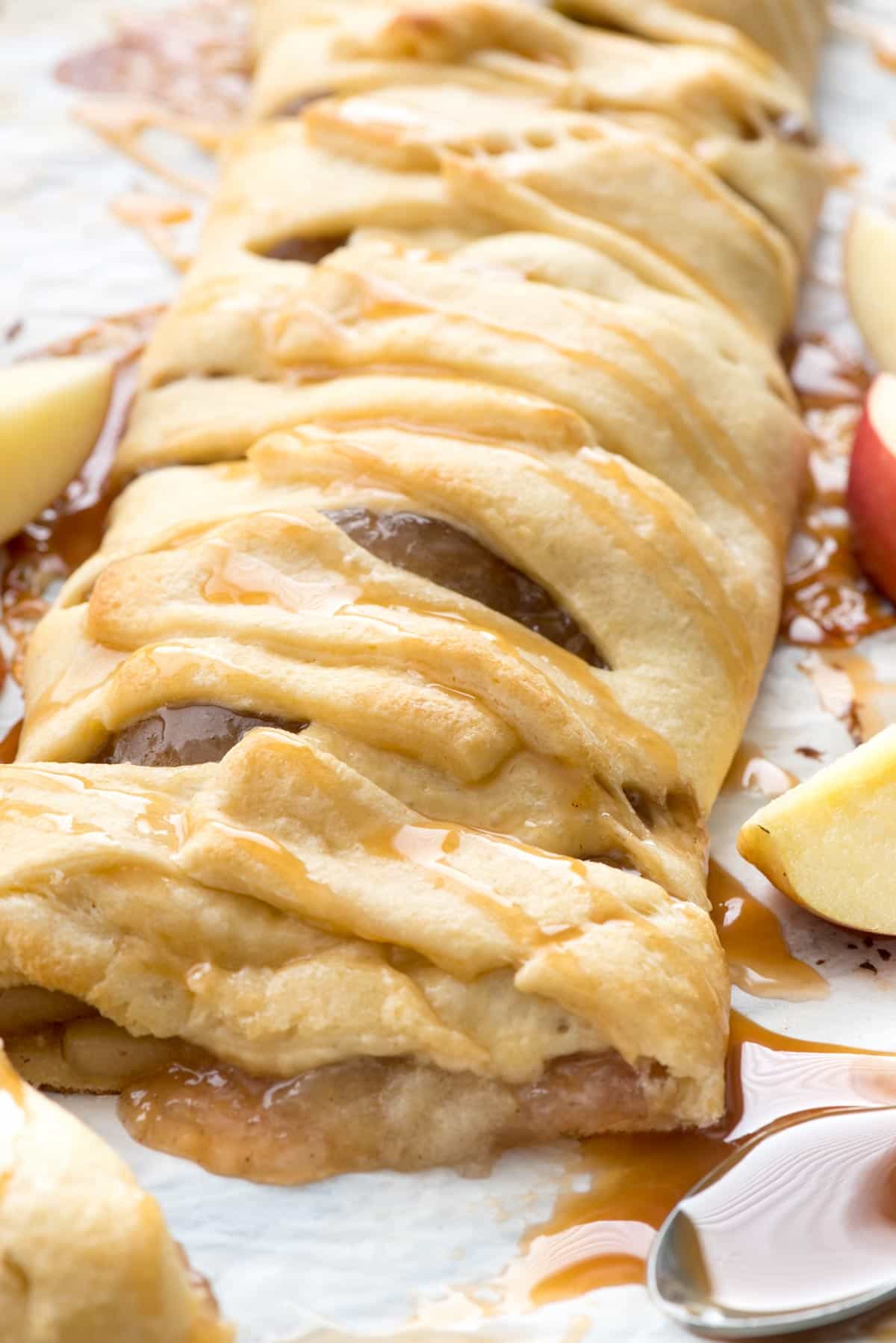 Easy Caramel Apple Strudel Recipe with just 3 ingredients!