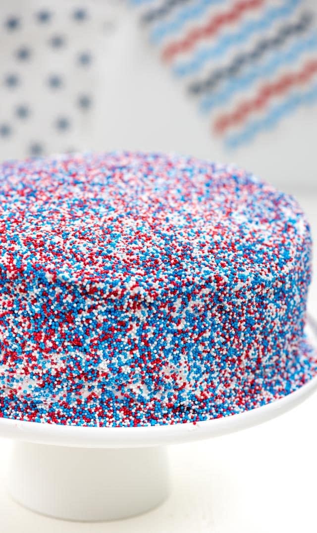 outside of fireworks cake with sprinkles