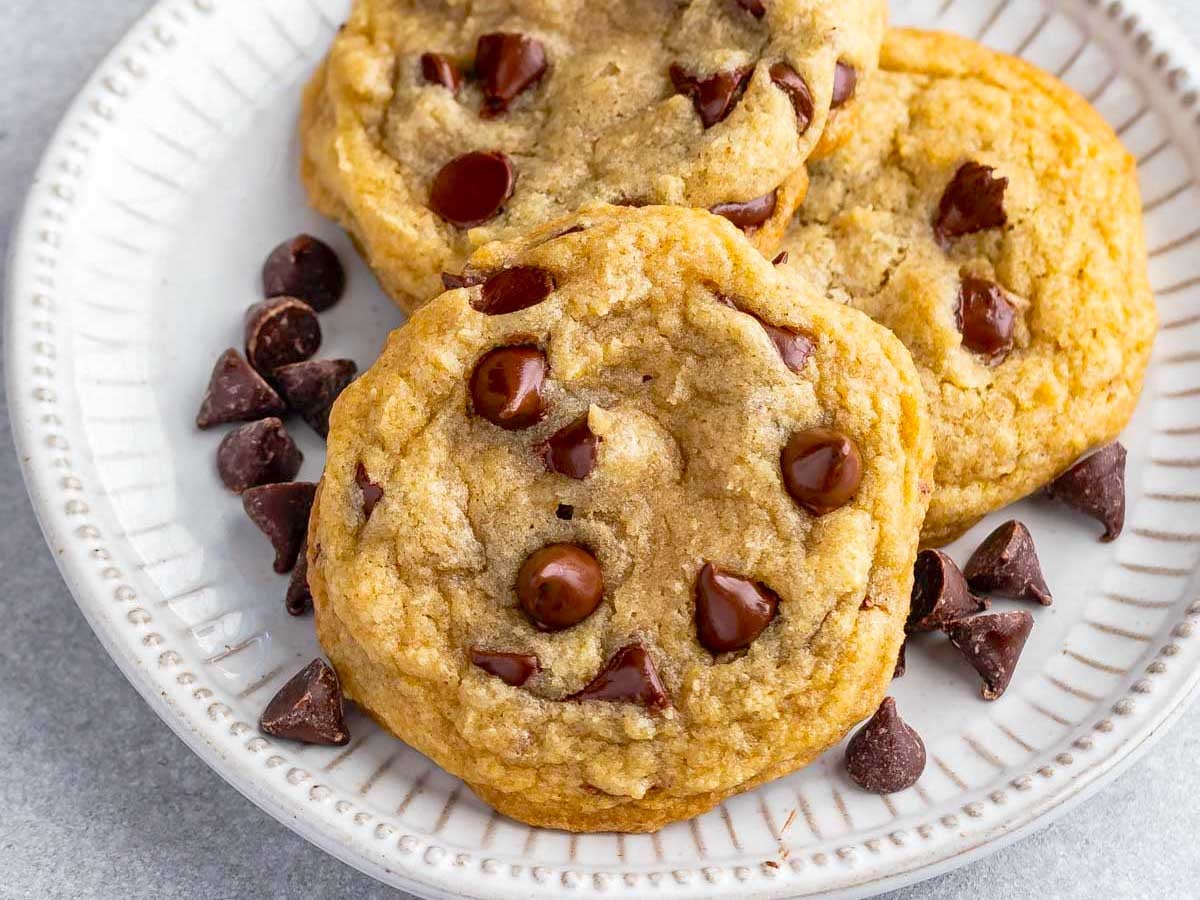 BEST Chocolate Chip Cookies Recipe - Crazy for Crust