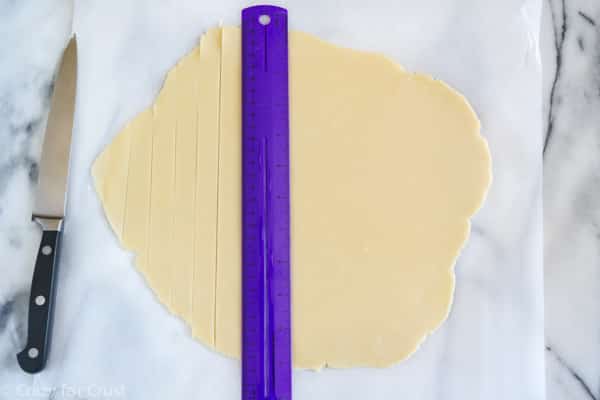 How to make a lattice pie crust tutorial