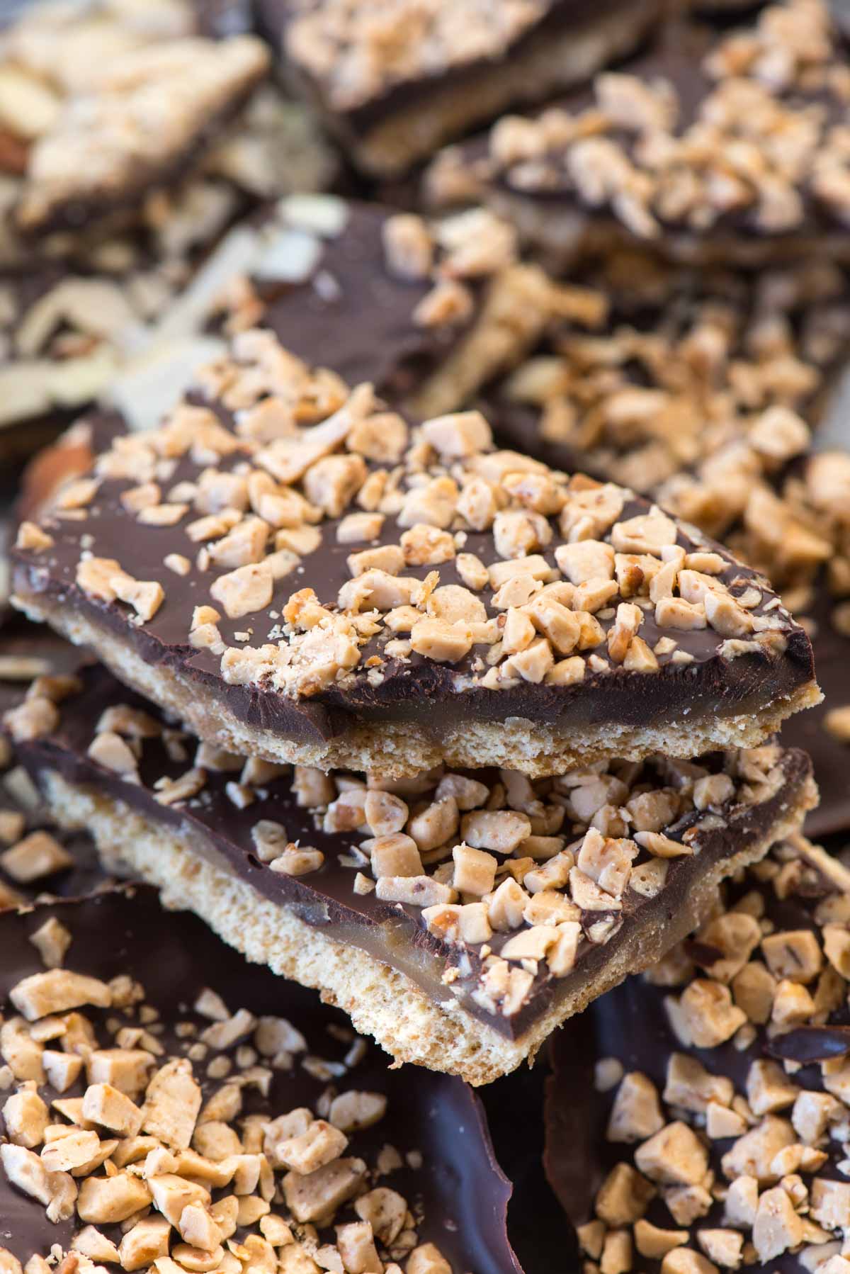 Graham Cracker Toffee Bark with toffee bits