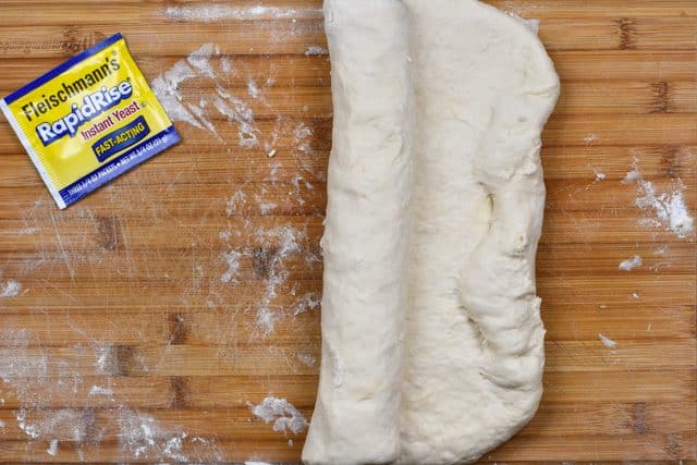 How to make homemade white bread easily