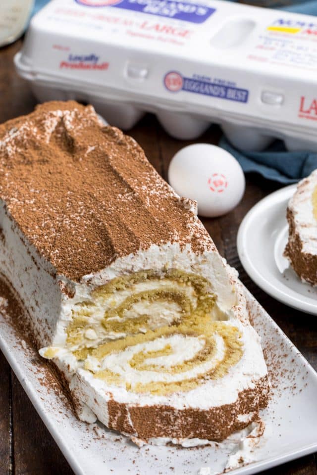 cake roll with egglands best eggs