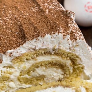tiramisu cake roll